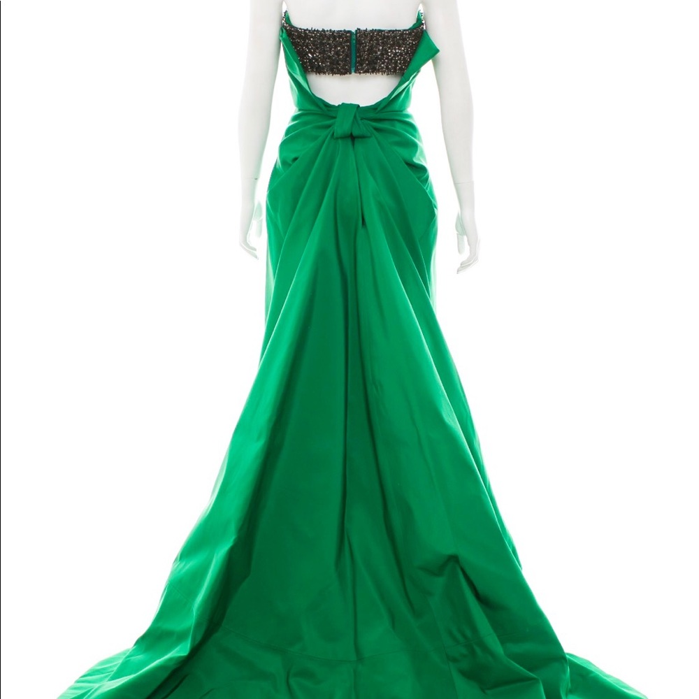 Worn once Carolina Herrera gown sz 4